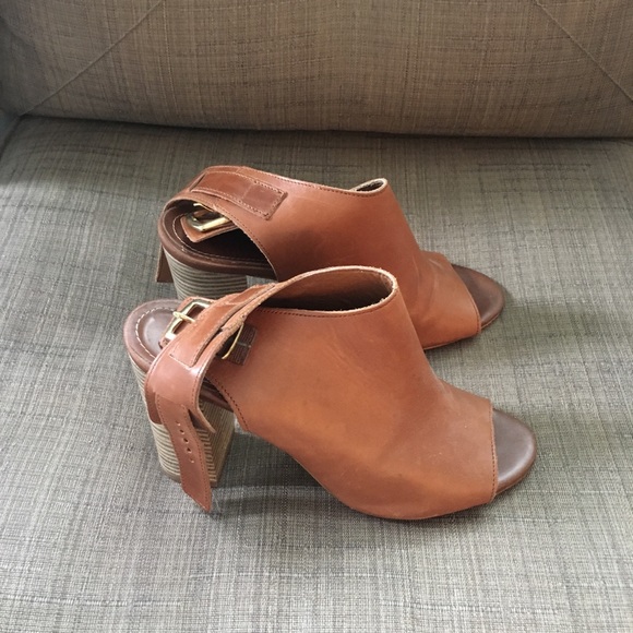 Carvela by Kurt Geiger - Picture 2 of 3